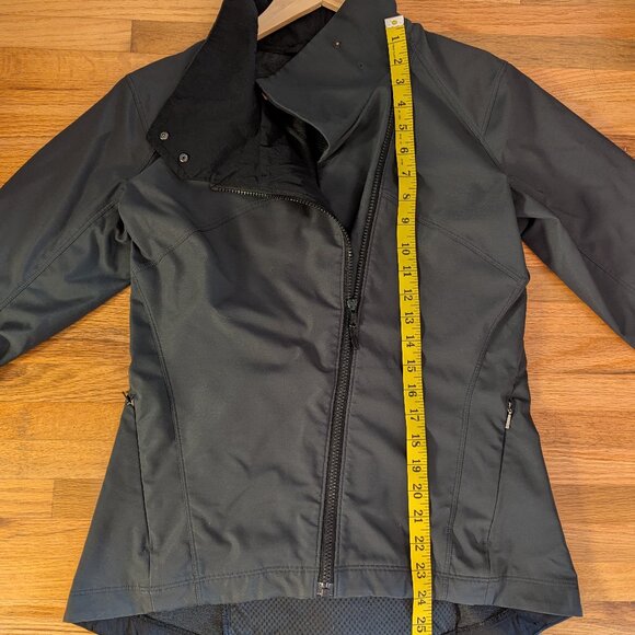 Arc'teryx A2B Commuter Jacket - Gray, Women's Medium - Picture 14 of 14